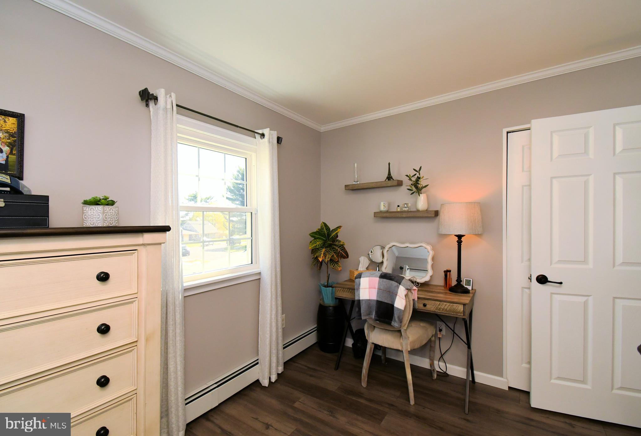 20 Conifer Road Levittown, PA 19057 - Photo 23 of 52 a dining room with furniture and window