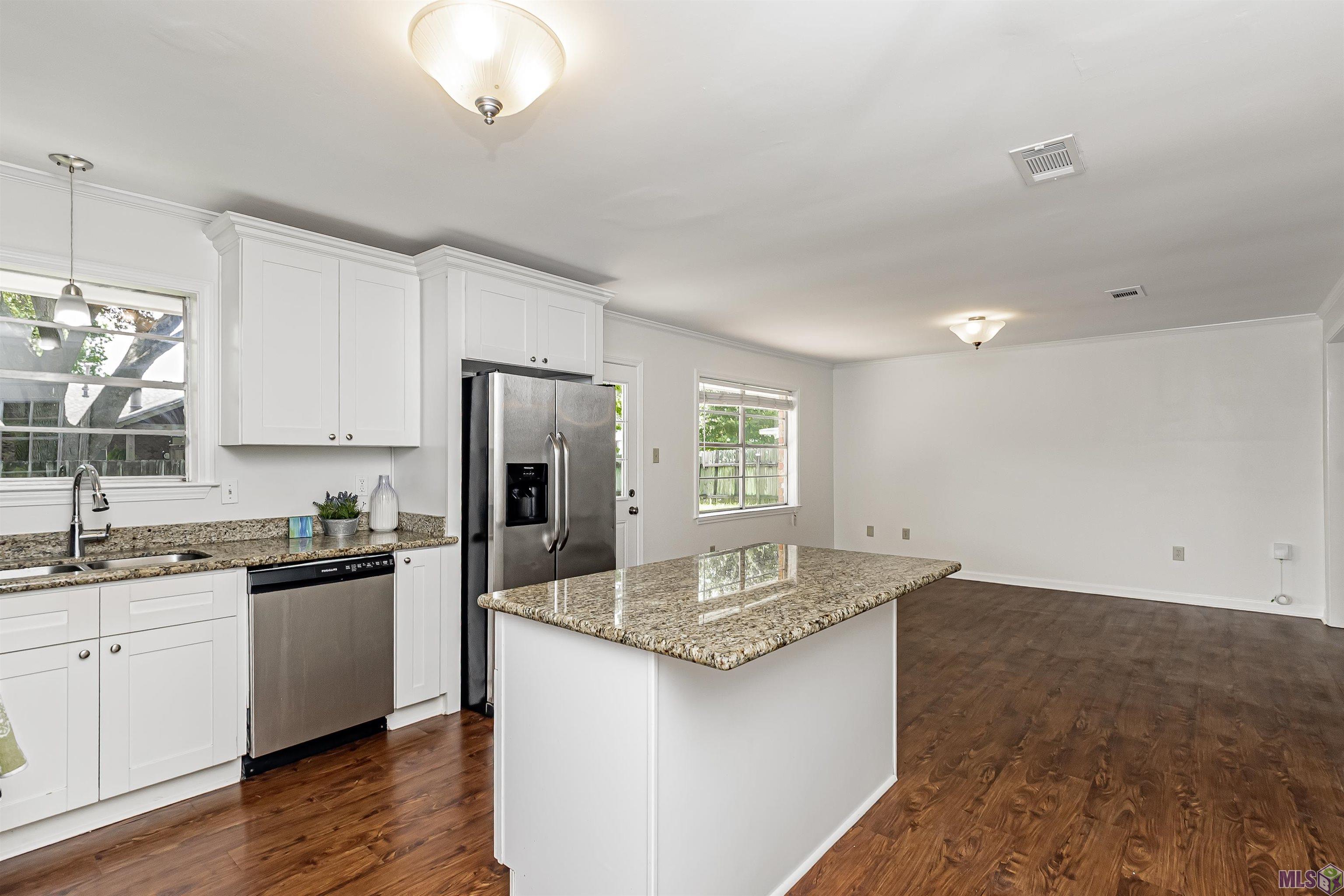 7809 Blake Drive Baton Rouge, LA 70817 - Photo 9 of 18 Gallery Image 9