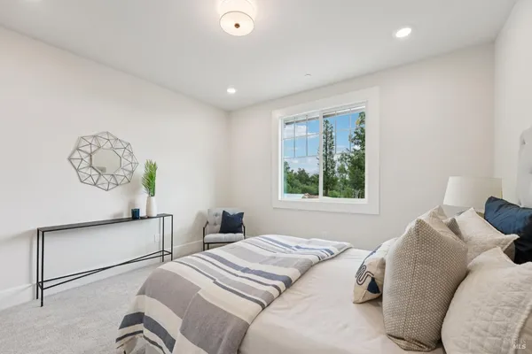 $2,199,000 | 5663 Crystal Drive, Santa Rosa, CA 95404