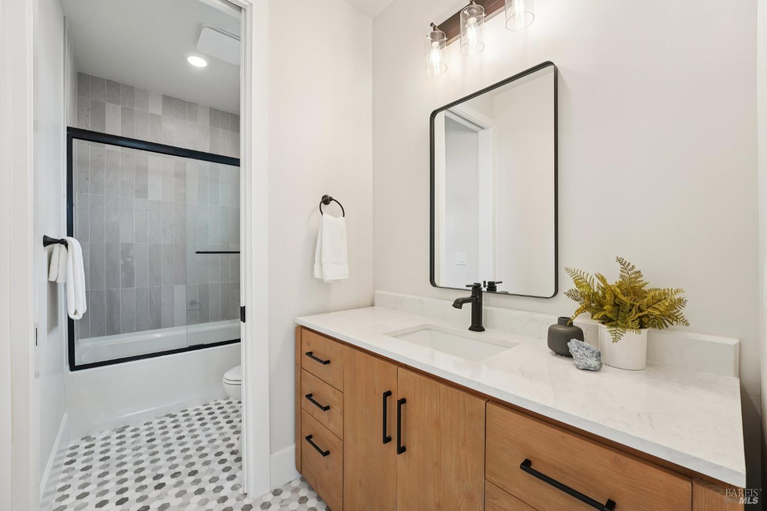 5663 Crystal Drive Santa Rosa, CA 95404 - Photo 36 of 80