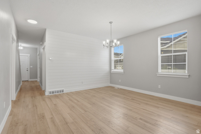 559 Rundel Way Draper, UT 84020 - Photo 12 of 63
