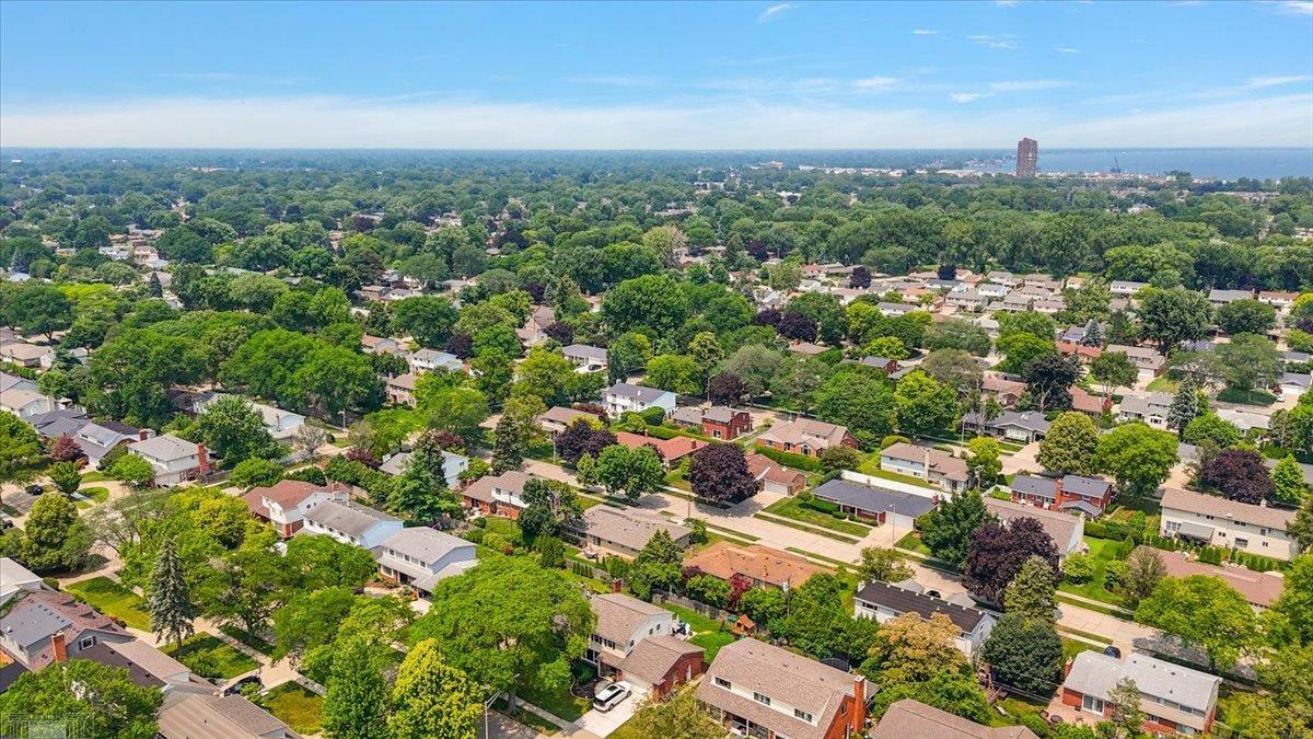 632 South Rosedale Court Grosse Pointe Woods, MI 48236 - Photo 62 of 63