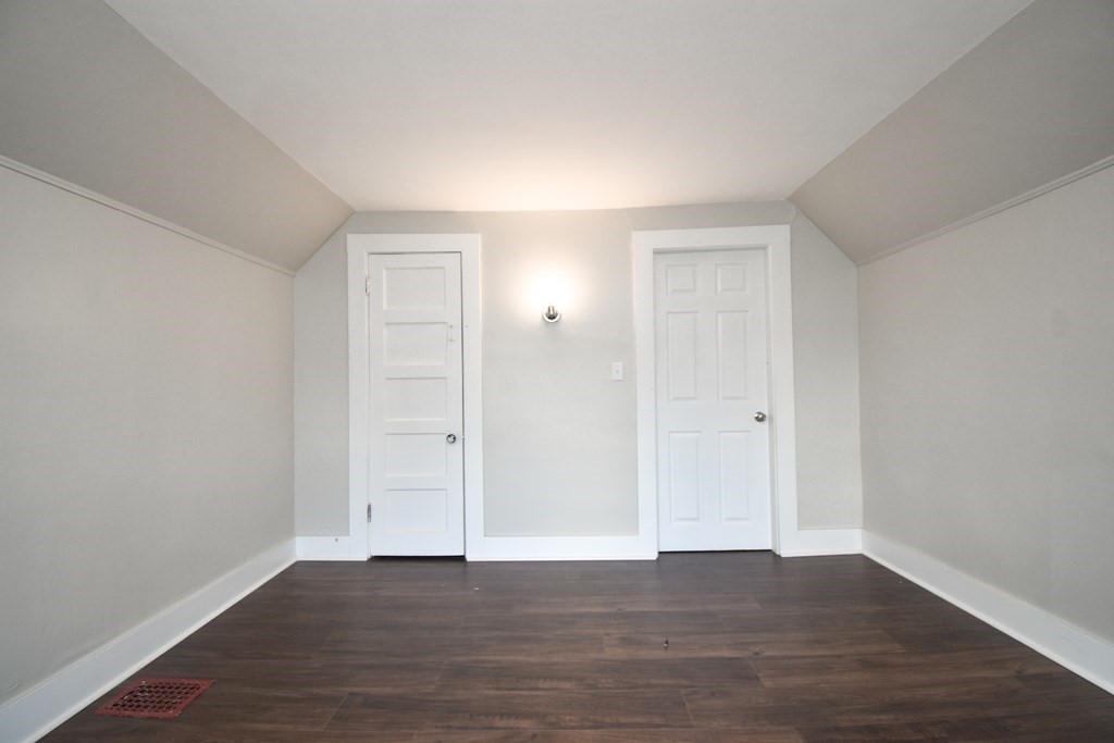 53 Euclid Avenue Springfield, MA 01108 - Photo 25 of 39