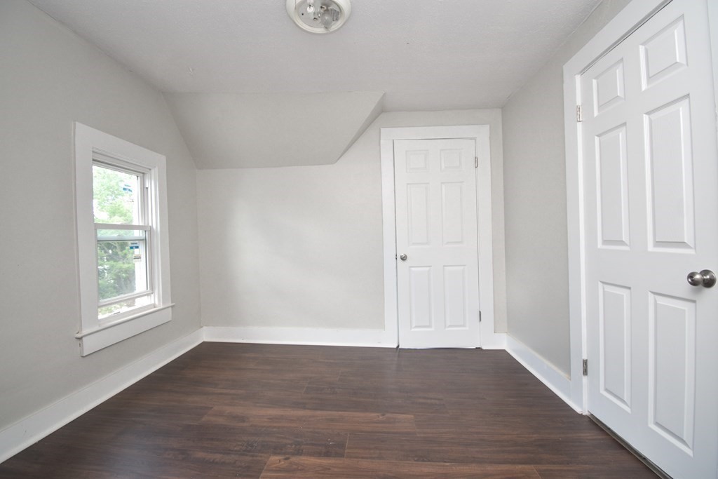 53 Euclid Avenue Springfield, MA 01108 - Photo 29 of 39