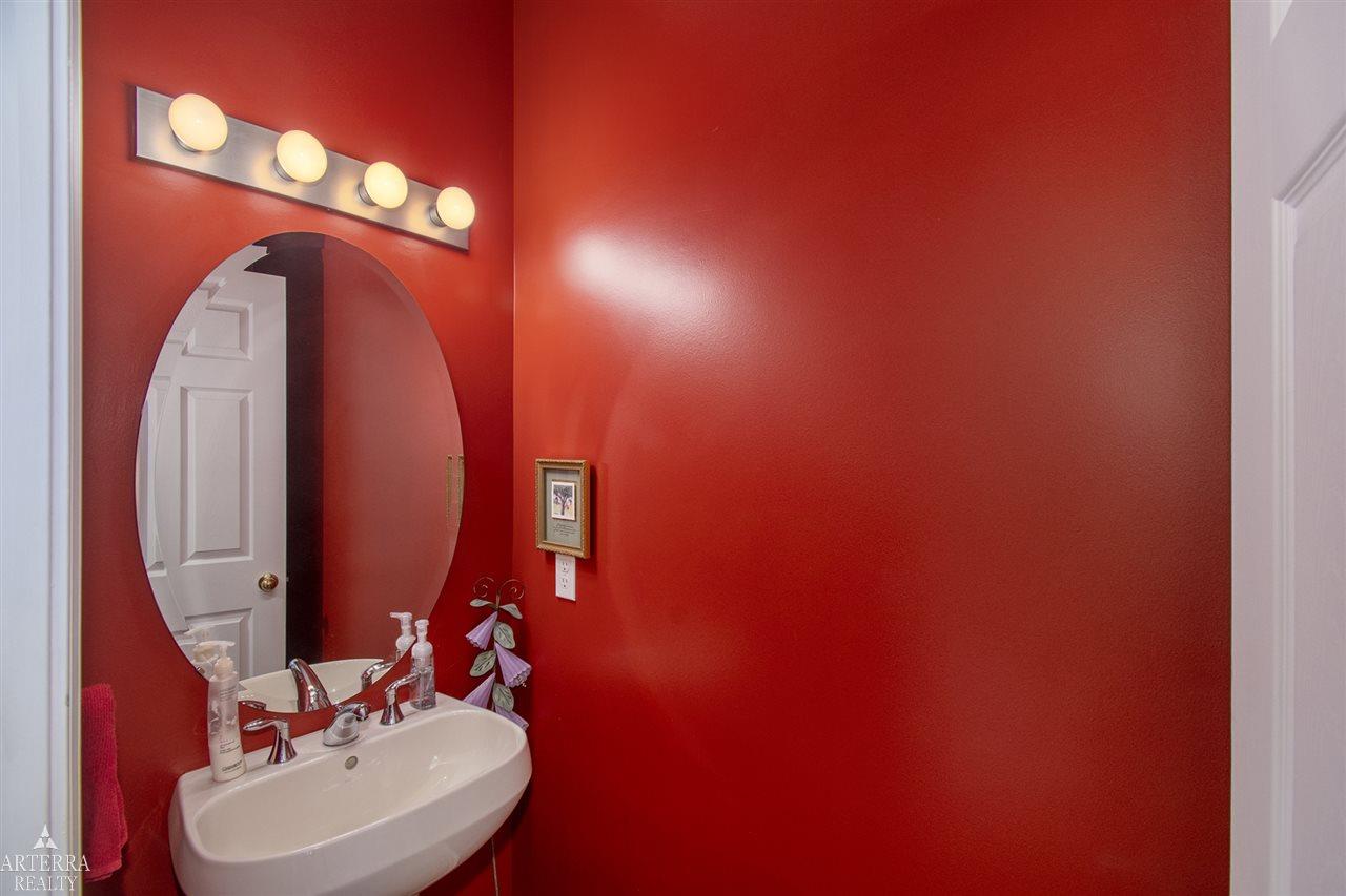 694 West Bluff Court Rochester, MI 48307 - Photo 22 of 35