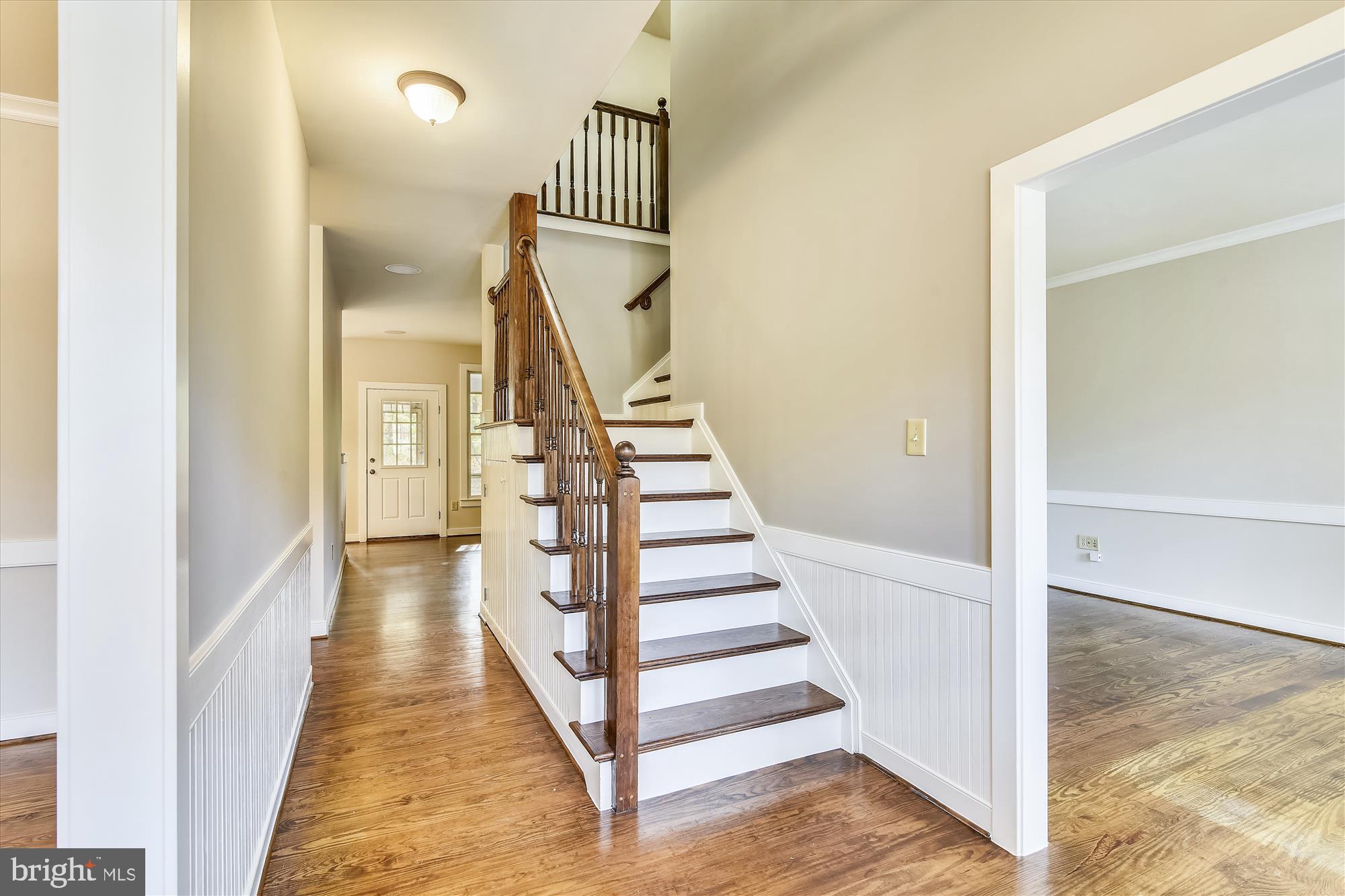 8827 Burke Road Burke, VA 22015 - Photo 3 of 28 Gallery Image 3
