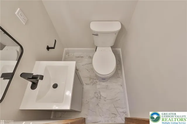 $2,395 | 7718 Sweetwood Drive, Lower Macungie Township, PA 18062