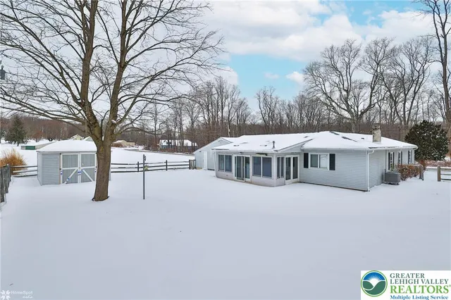 $2,395 | 7718 Sweetwood Drive, Lower Macungie Township, PA 18062