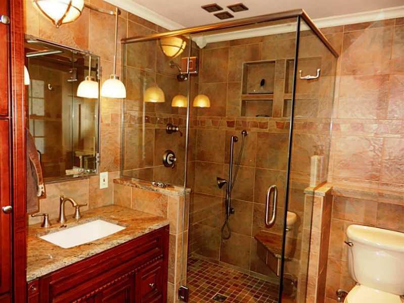 402 Manordale Road Upper St. Clair, PA 15241 - Photo 15 of 24 Master Bath/Spa.
