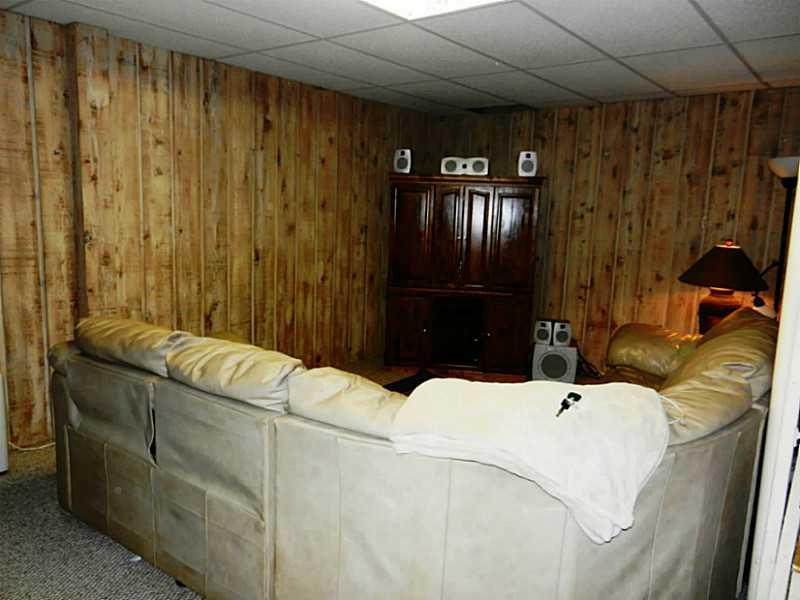 402 Manordale Road Upper St. Clair, PA 15241 - Photo 21 of 24 Basement/Game Room.