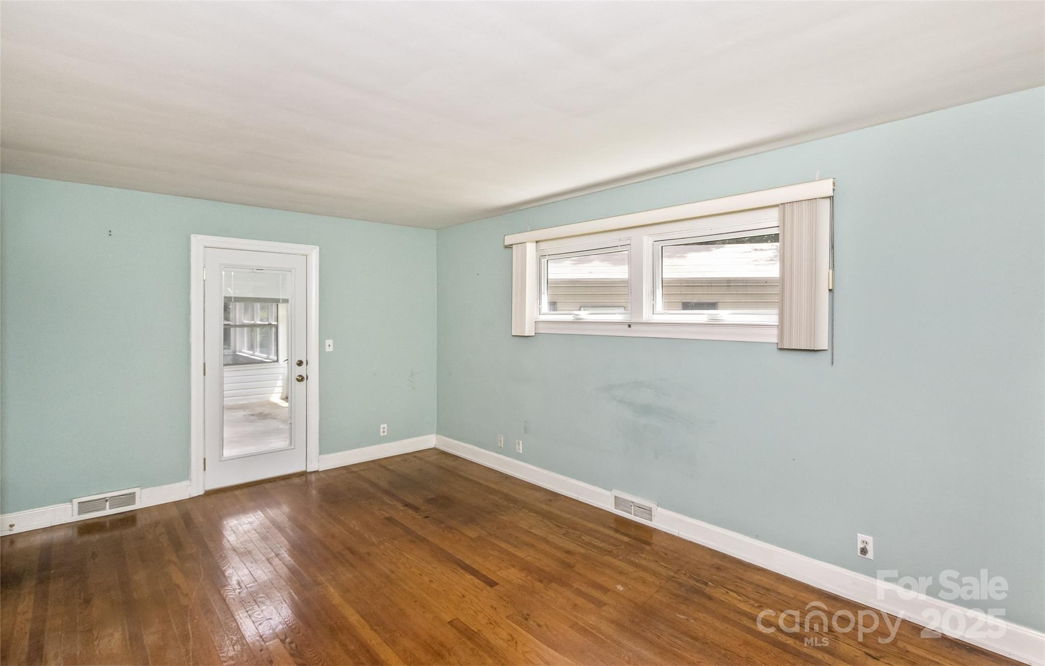 209 Balsam Road Hendersonville, NC 28792 - Photo 19 of 41 Gallery Image 19