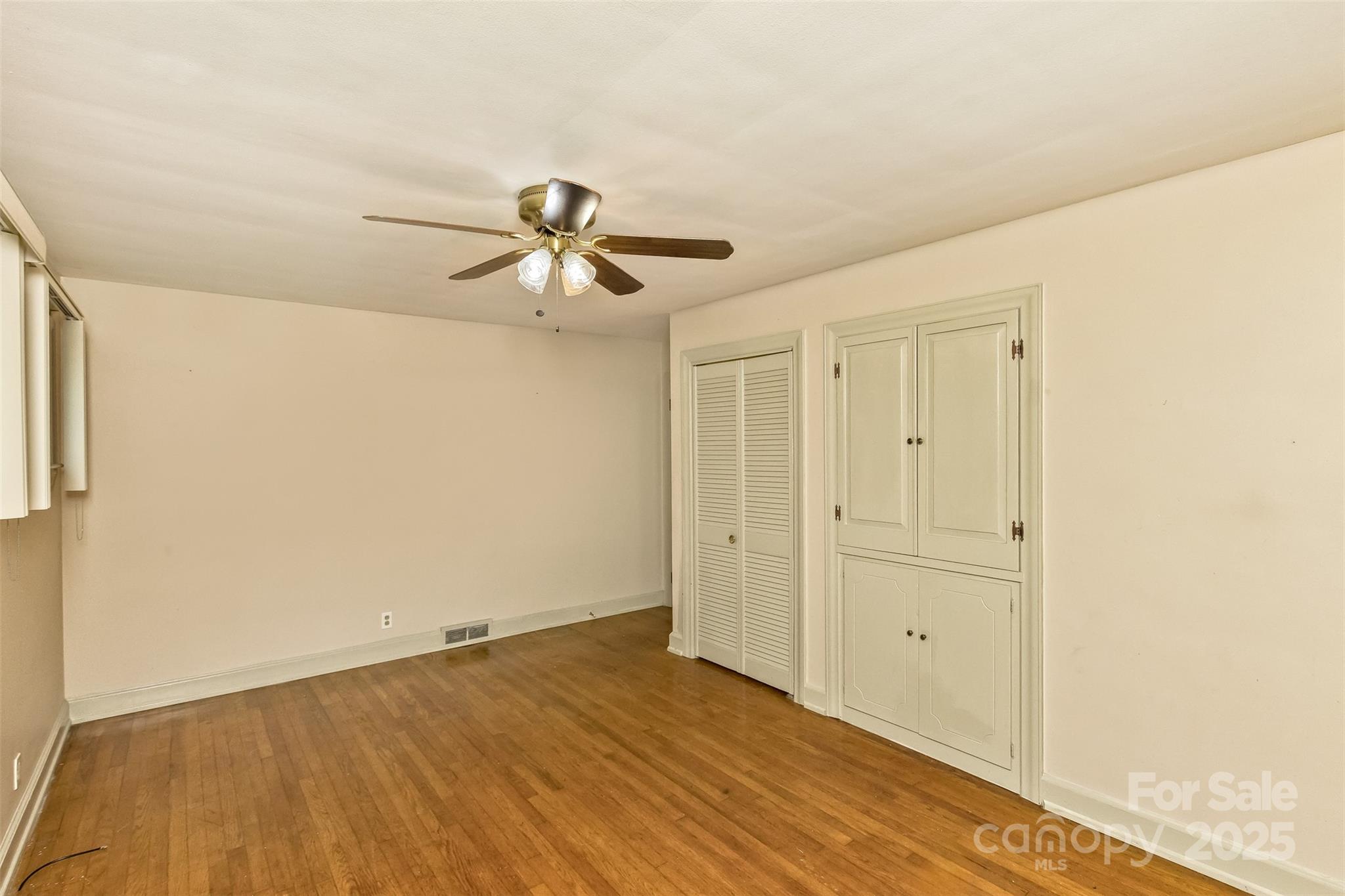 209 Balsam Road Hendersonville, NC 28792 - Photo 23 of 41 Gallery Image 23
