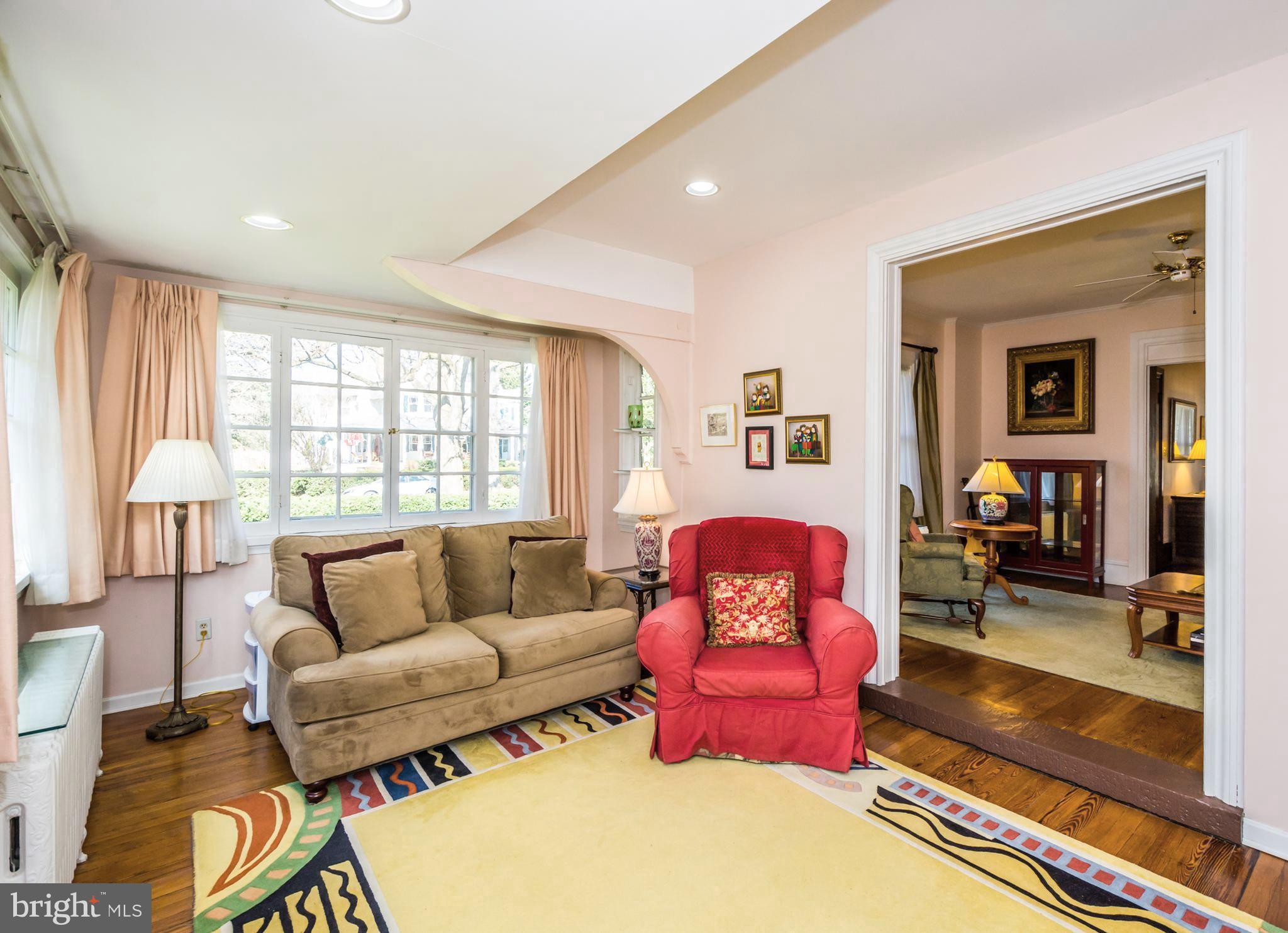 319 Woodlawn Road Baltimore, MD 21210 - Photo 27 of 66 Family Room looking toward Living Room.