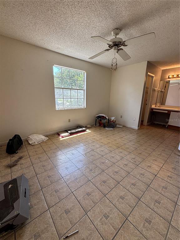 11017 Yorkshire Ridge Court Orlando, FL 32837 - Photo 13 of 30