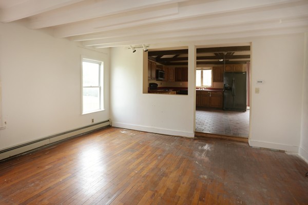 8 Governors Road Groveland, MA 01834 - Photo 11 of 15 Gallery Image 11