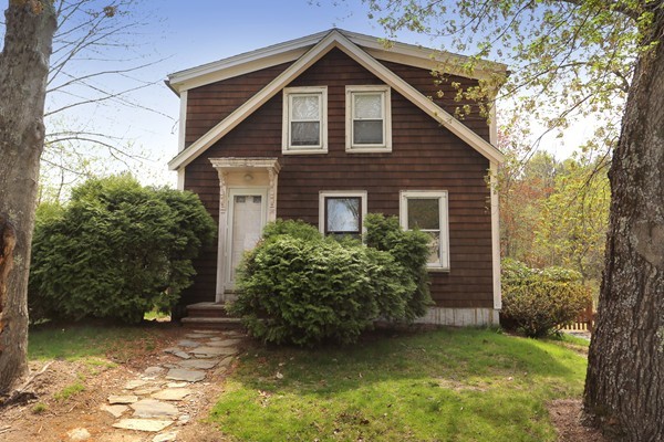 8 Governors Road Groveland, MA 01834 - Photo 2 of 15 Gallery Image 2
