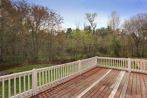 8 Governors Road Groveland, MA 01834 - Photo 7 of 15 Gallery Image 7