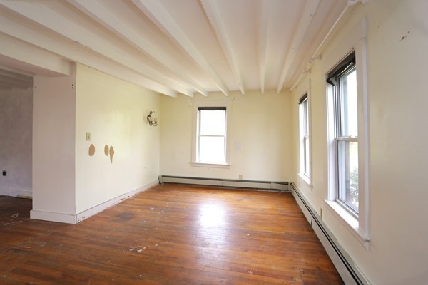 8 Governors Road Groveland, MA 01834 - Photo 10 of 15 Gallery Image 10