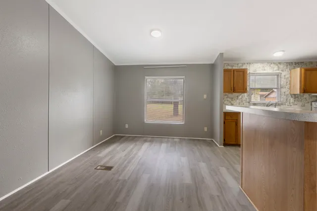 $1,595 | 31406 East Timberloch Trail, Magnolia, TX 77355