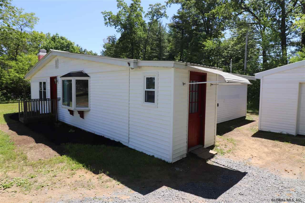 639 Geyser Road Milton, NY 12020 - Photo 4 of 37 Photo 4