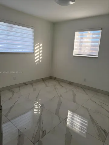 $3,999 | 3300 Southwest 94th Court, Miami, FL 33165