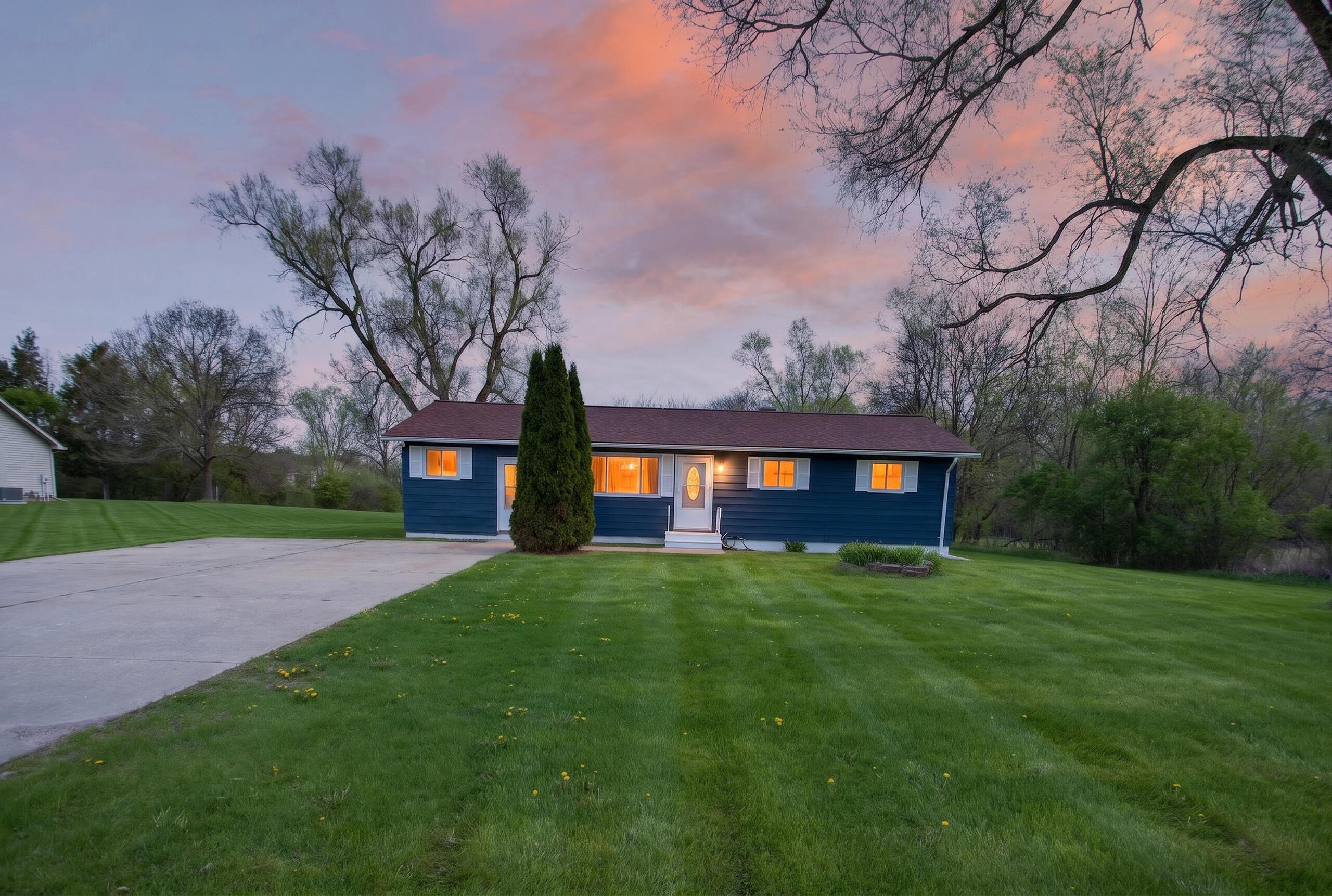 6040 Brooklyn Road Jackson, MI 49201 - Photo 2 of 44 003_0N0A6894#twilight (1)