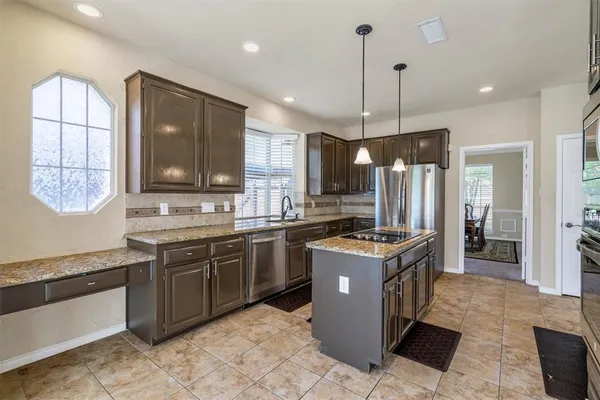 $639,000 | 1911 New Haven Road, Grapevine, TX 76051
