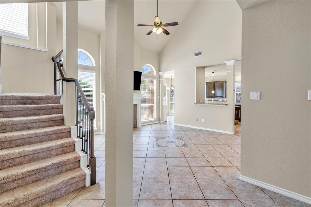1911 New Haven Road Grapevine, TX 76051 - Photo 28 of 40 View walking out from the garage and split secondary primary wing