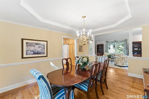 $775,000 | 29 Narragansett Trail, Newtown, CT 06482