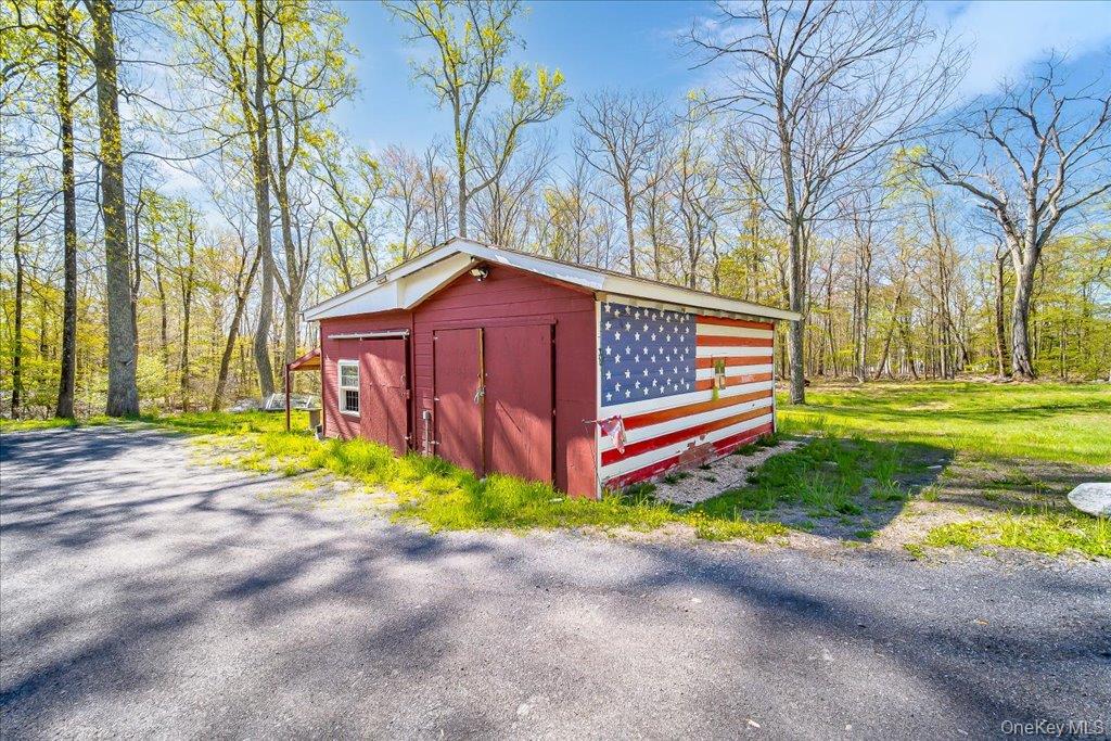 80 Jones Road Pine Bush, NY 12566 - Photo 33 of 44