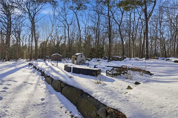 $839,900 | 155 Beechwood Hill Trail, Exeter, RI 02822