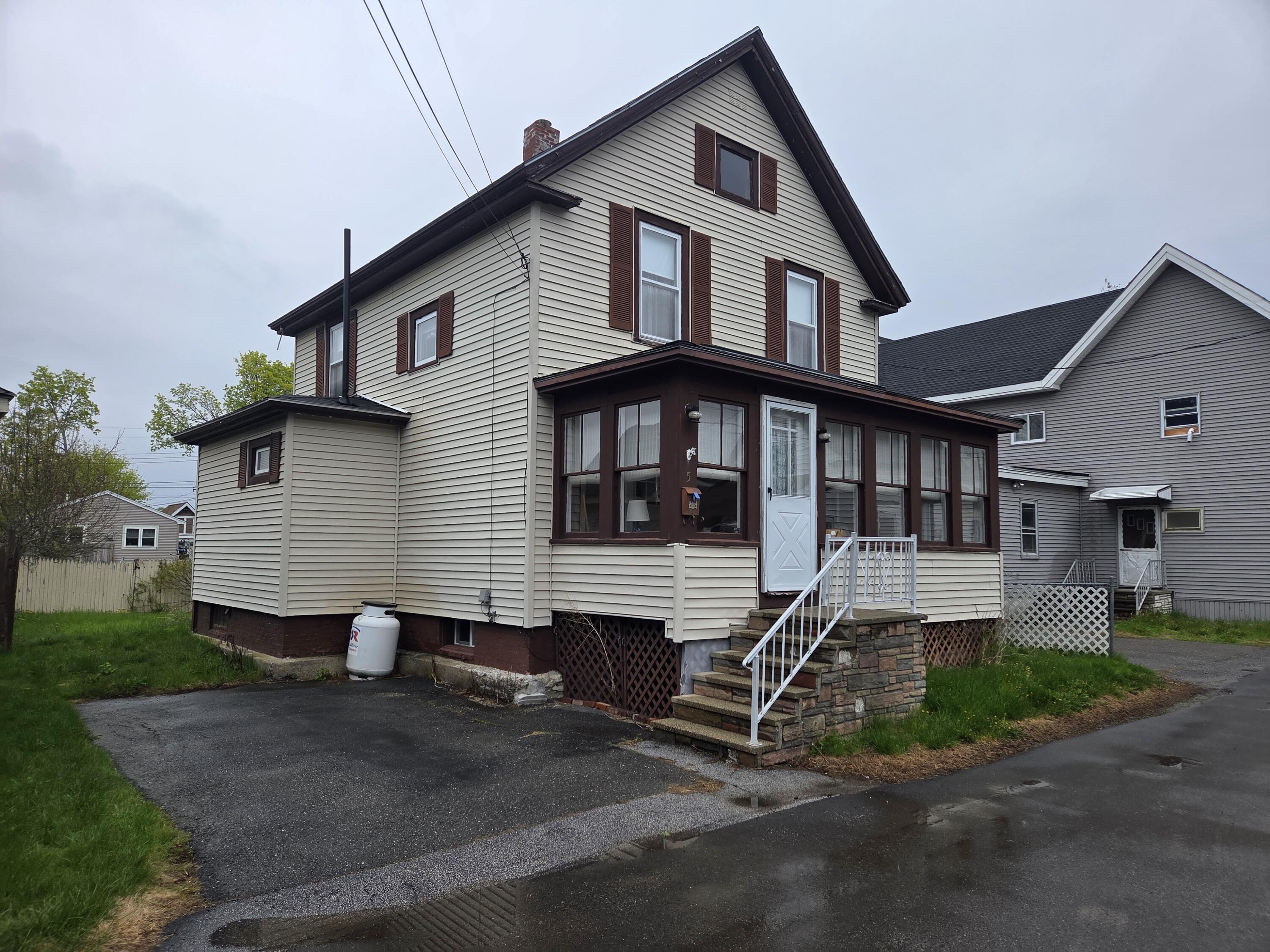 5 Doyle Court Brewer, ME 04412 - Photo 1 of 28 20260515_070753