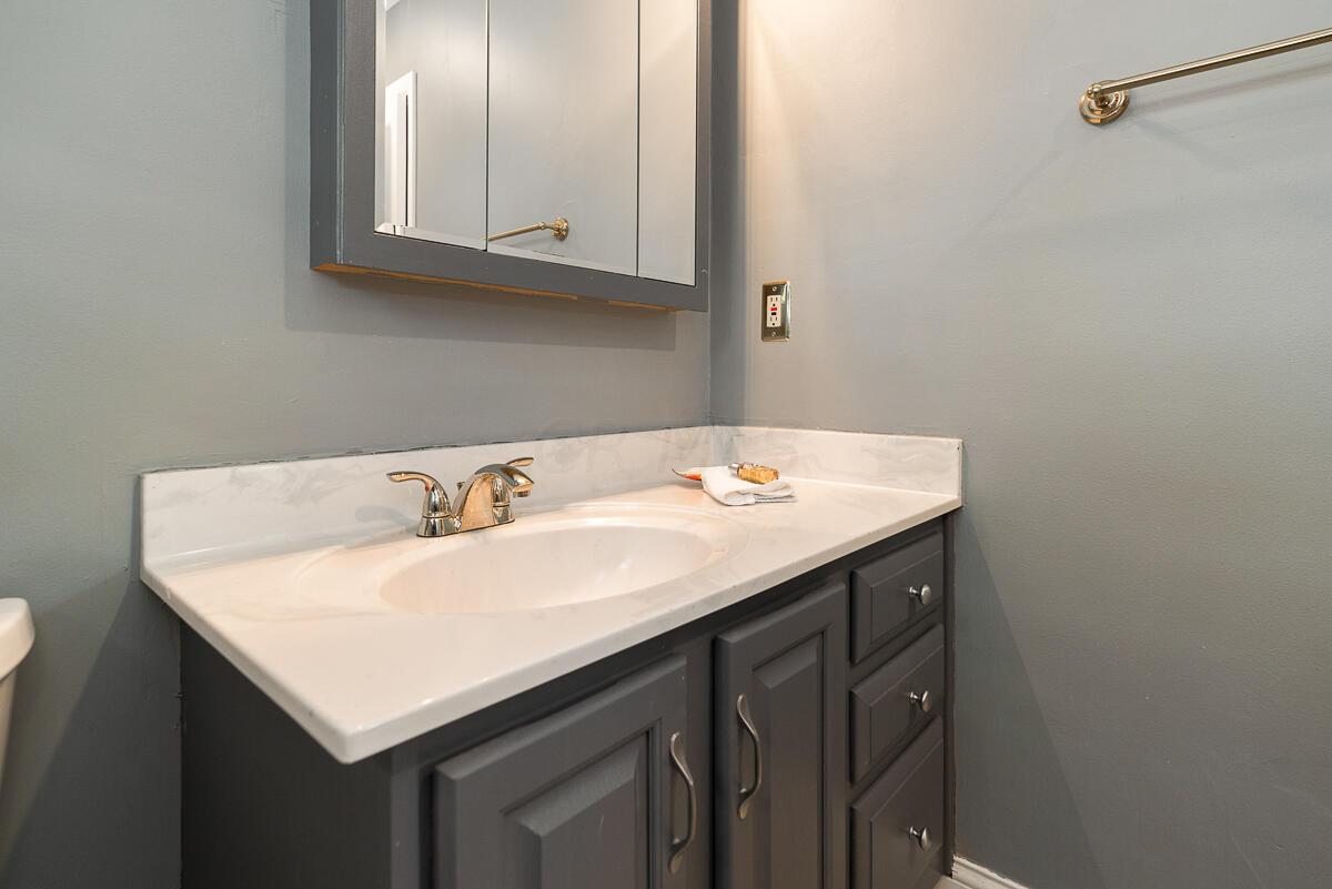 5489 Blue Ash Road Columbus, OH 43229 - Photo 20 of 33 Gallery Image 20