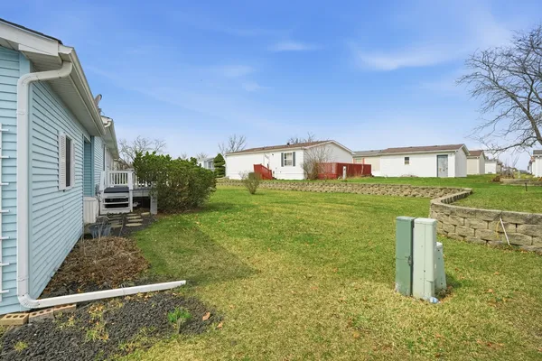 $60,000 | 1 Swallow Lane, Beecher, IL 60401