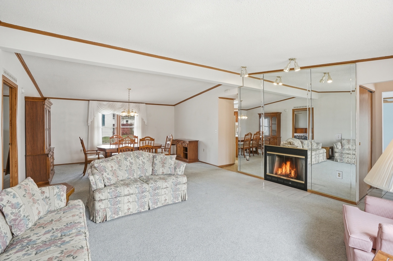 1 Swallow Lane Beecher, IL 60401 - Photo 4 of 23