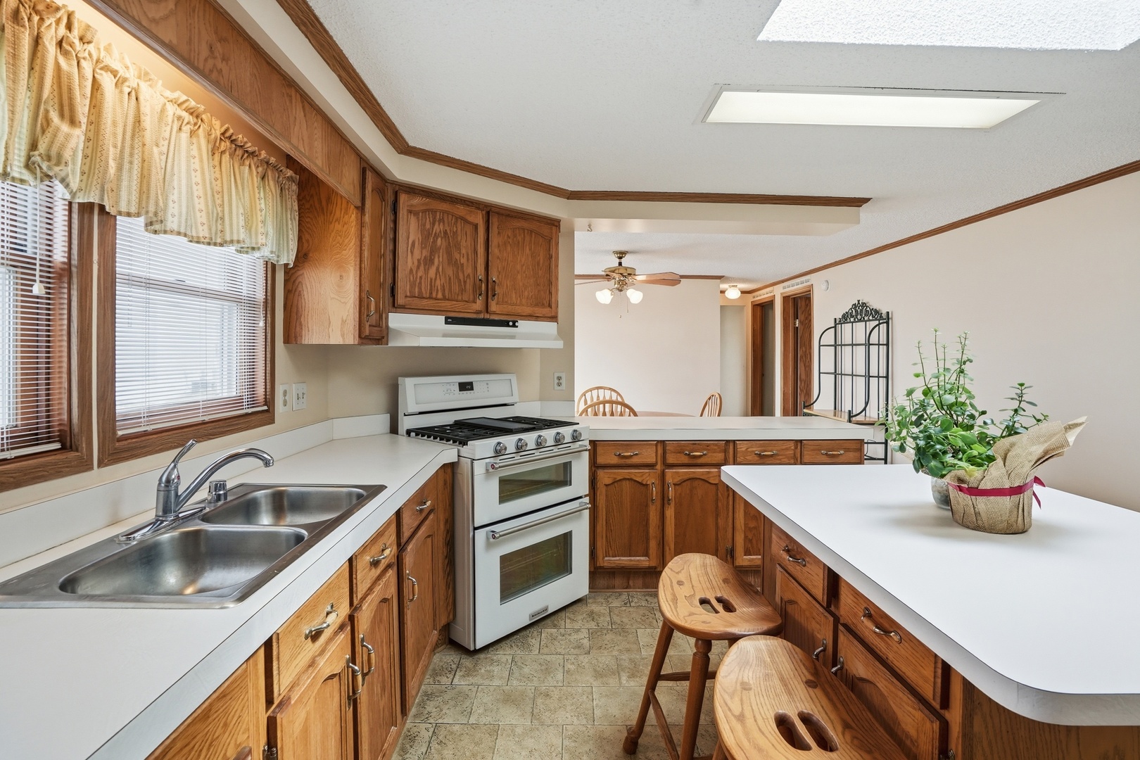 1 Swallow Lane Beecher, IL 60401 - Photo 8 of 23