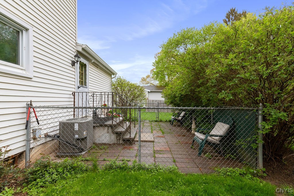 2 Dove Path Clay, NY 13090 - Photo 33 of 40