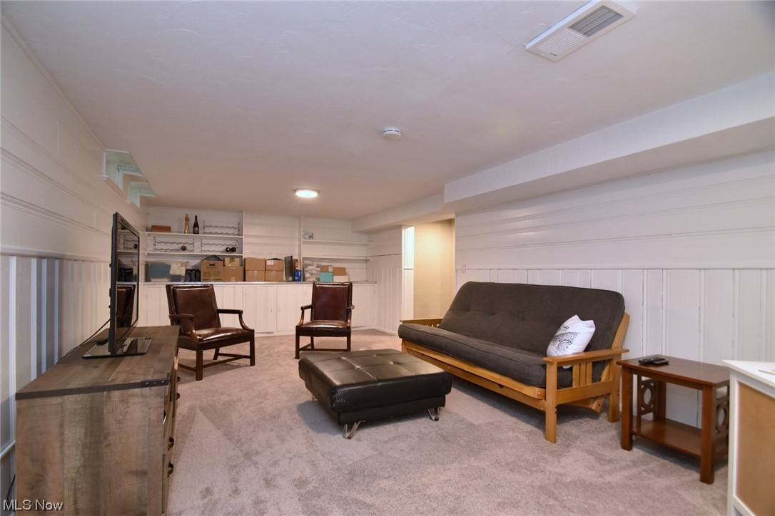 2535 Charney Road Cleveland, OH 44118 - Photo 30 of 33