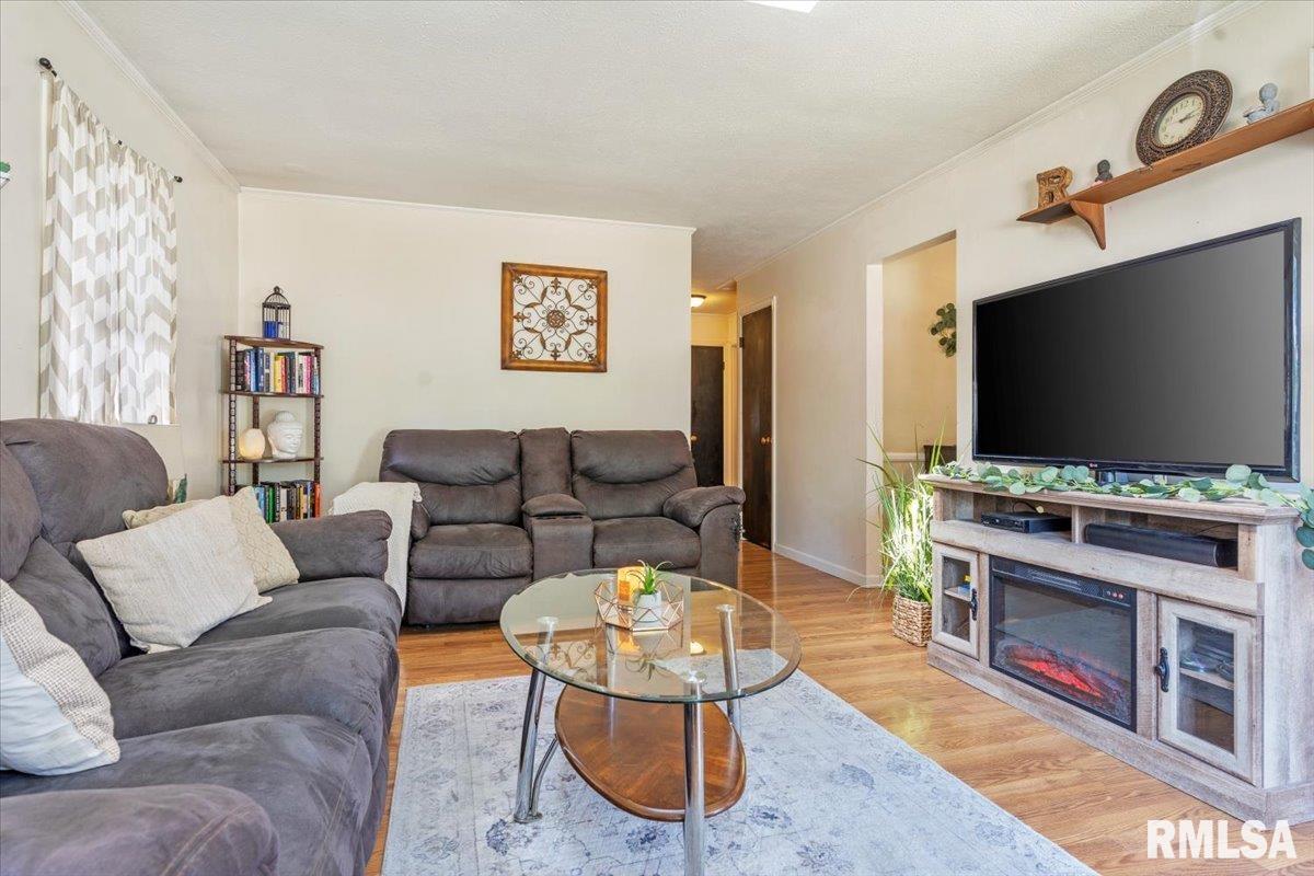 3619 Lancaster Road Springfield, IL 62703 - Photo 6 of 30