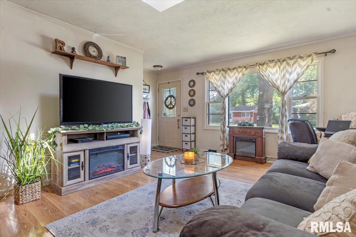 3619 Lancaster Road Springfield, IL 62703 - Photo 7 of 30