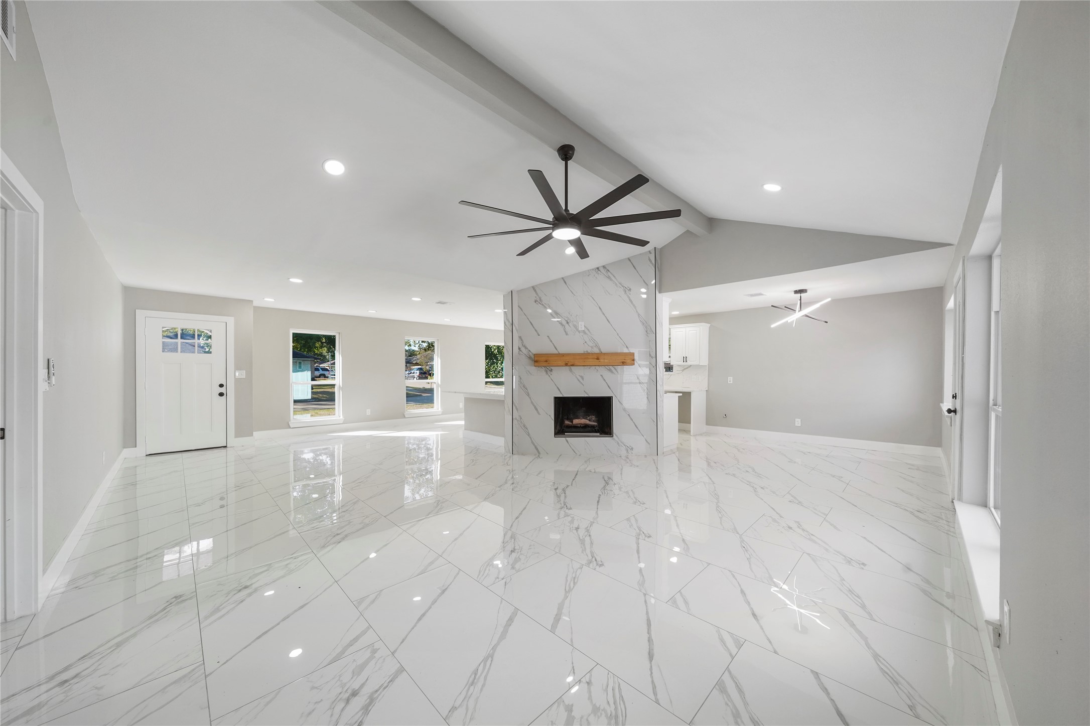 23242 Canyon Lake Drive Spring, TX 77373 - Photo 14 of 34