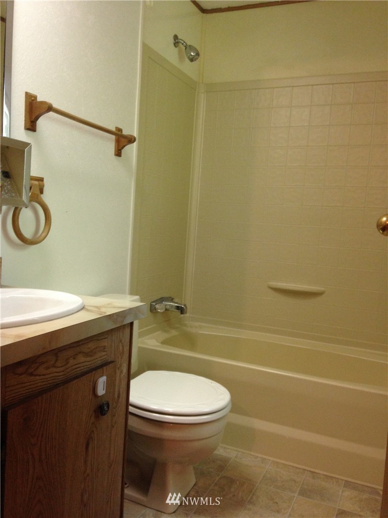 4621 Sunnyslope Road Southwest Port Orchard, WA 98367 - Photo 11 of 18 Gallery Image 11