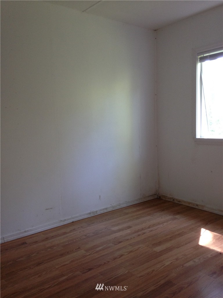 4621 Sunnyslope Road Southwest Port Orchard, WA 98367 - Photo 12 of 18 Gallery Image 12