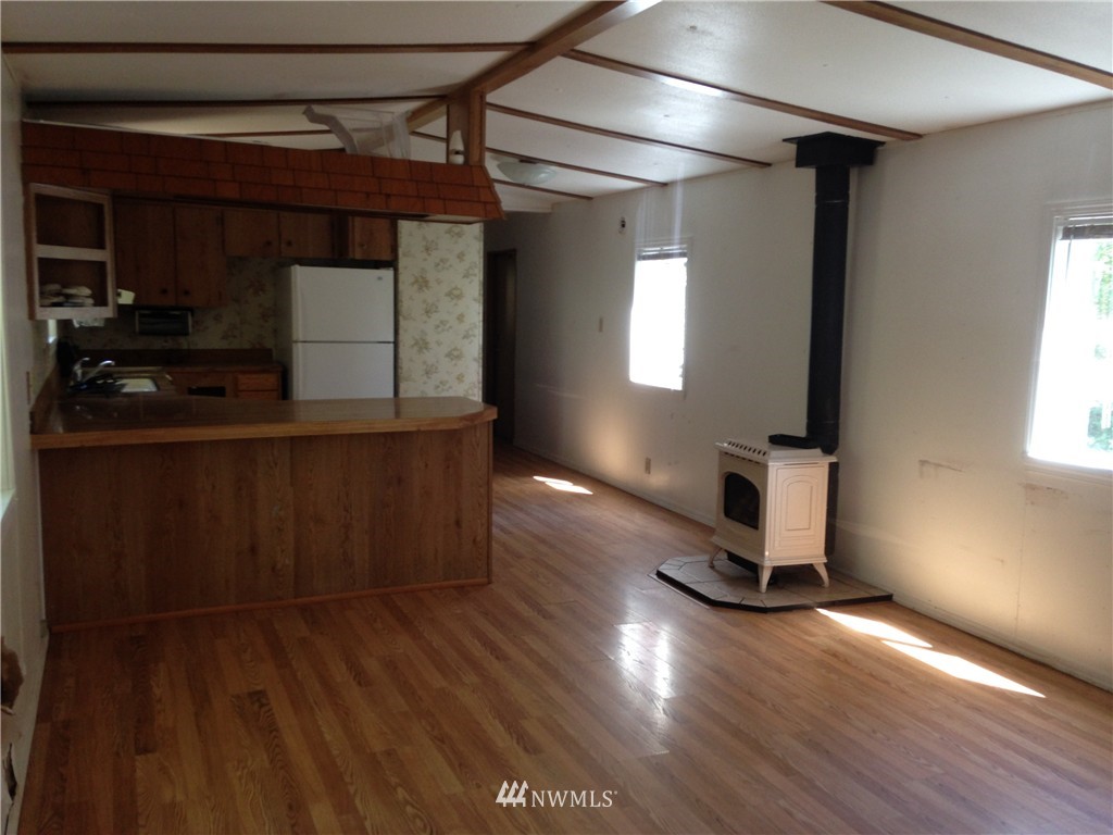 4621 Sunnyslope Road Southwest Port Orchard, WA 98367 - Photo 3 of 18 Gallery Image 3