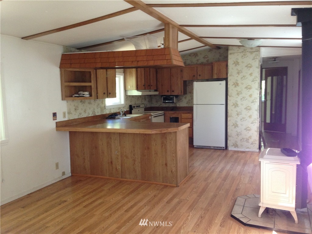 4621 Sunnyslope Road Southwest Port Orchard, WA 98367 - Photo 4 of 18 Gallery Image 4