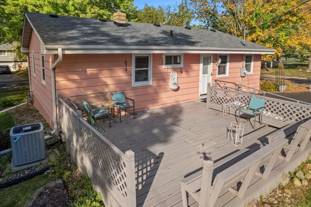 $325,000 | 2254 Orchard Lane, White Bear Lake, MN 55110