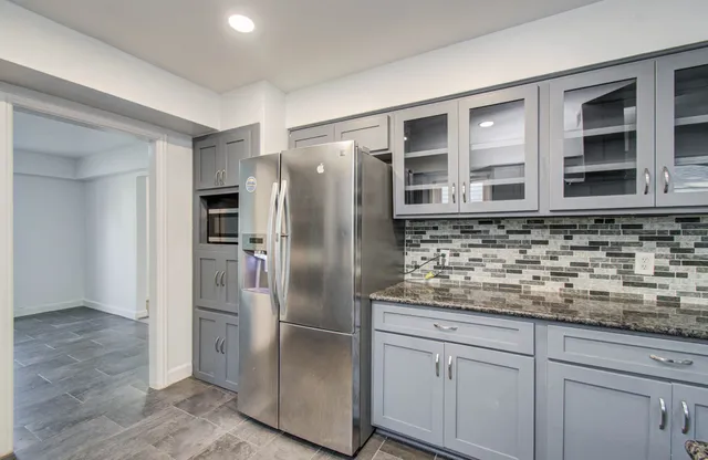 $1,900 | 674 Ravensworth Drive, Conroe, TX 77302