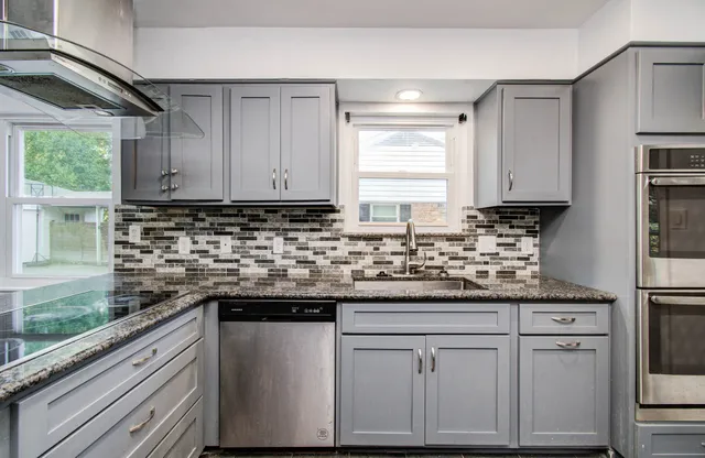 $1,900 | 674 Ravensworth Drive, Conroe, TX 77302