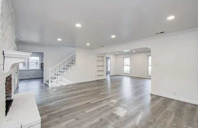 $1,900 | 674 Ravensworth Drive, Conroe, TX 77302