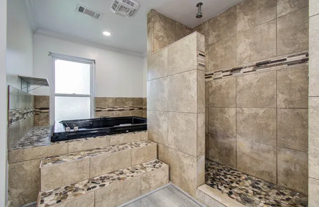 $1,900 | 674 Ravensworth Drive, Conroe, TX 77302